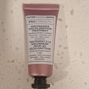 Peter Thomas Roth Pro Strength Niacinamide Treatment